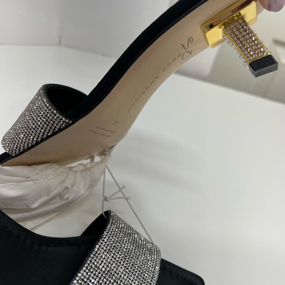 Good American Kickstand Slide Sandal Mules Black
Diamond Size 6.5 NEW - Picture 9 of 11